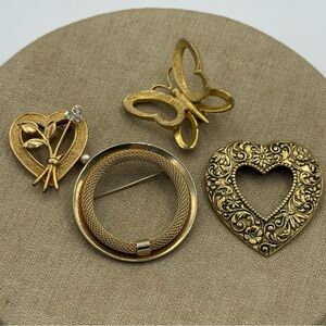 Elegant Gold tone Brooch Set